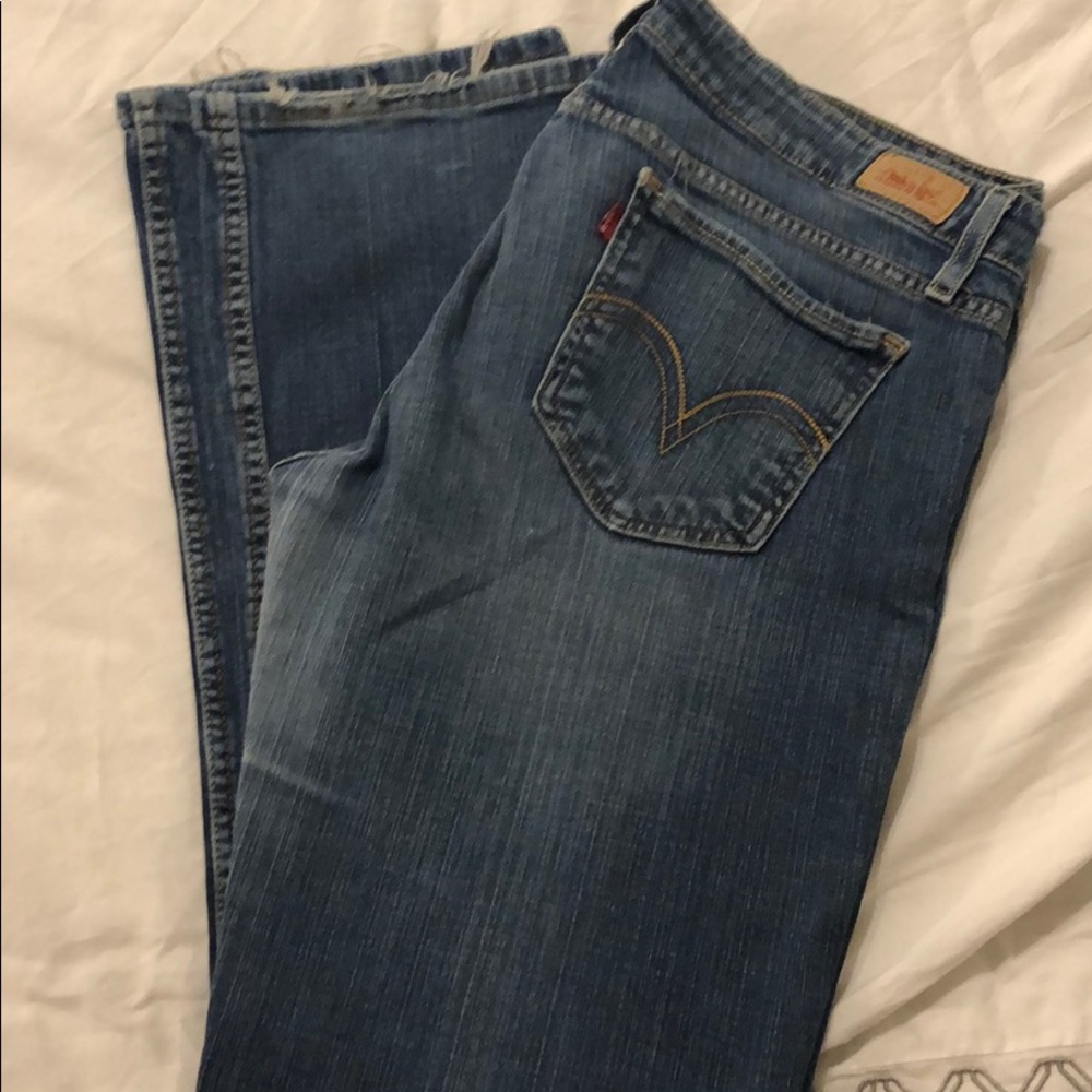 Women’s Levi’s 324